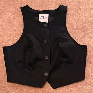 Zara Sleeveless Black vest (mid length )
